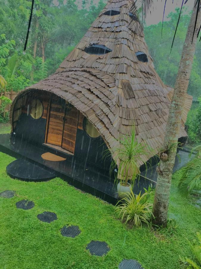 מלון טנגלה Igabara Hobbit House מראה חיצוני תמונה
