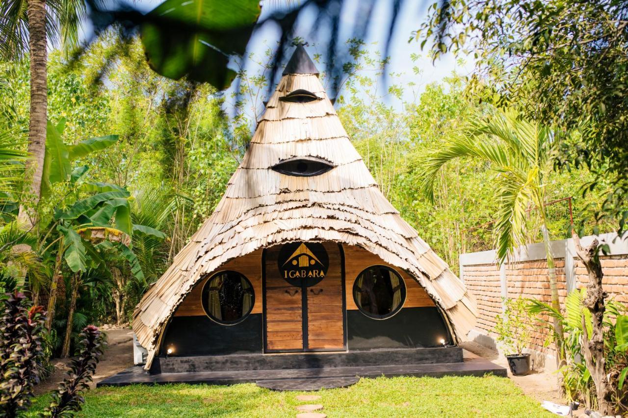 מלון טנגלה Igabara Hobbit House מראה חיצוני תמונה